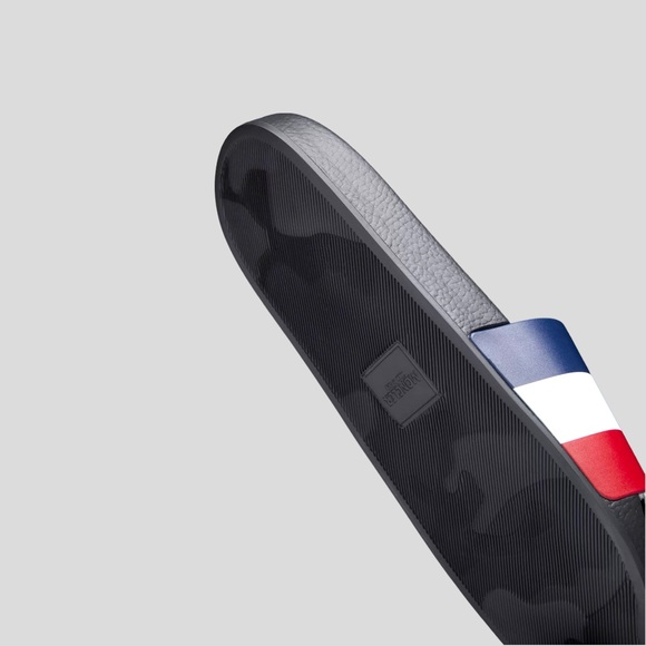 🆕 🩴 Moncler Basile Slides🔥🌟✨ Size: 40 Color: Black - Picture 3 of 4